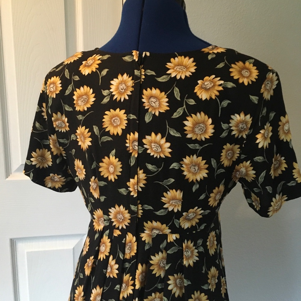 Vintage MsChoice California Sunflower Print Black Floral Mini Dress - Picture 10 of 15